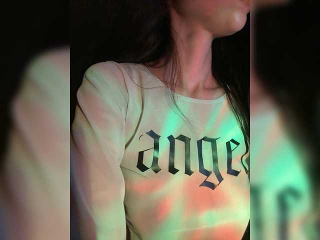 LeCriss live cam on BongaCams