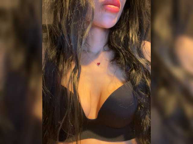 LeCriss live cam on BongaCams