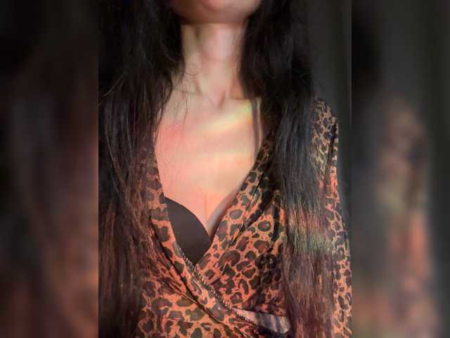 LeCriss live cam on BongaCams