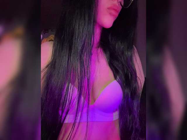 LeCriss live cam on BongaCams