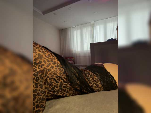 lecriss cam belle