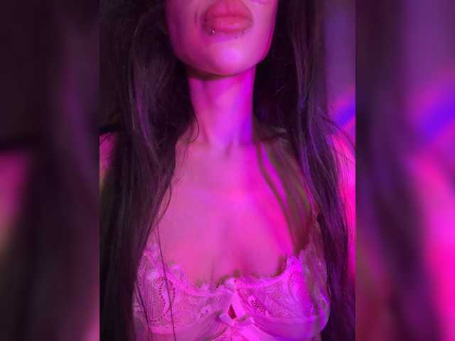 LeCriss live cam on BongaCams
