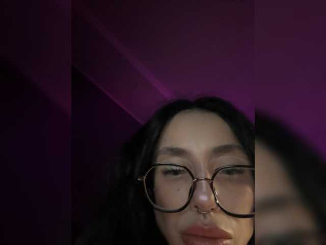LeCriss live cam on BongaCams