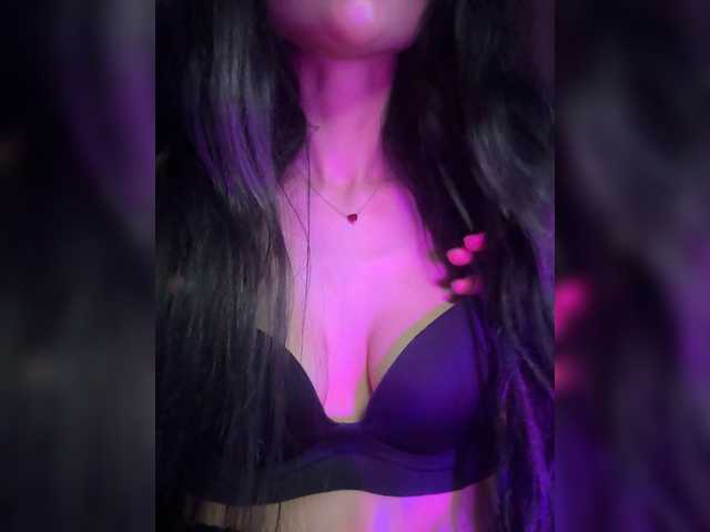 LeCriss live cam on BongaCams