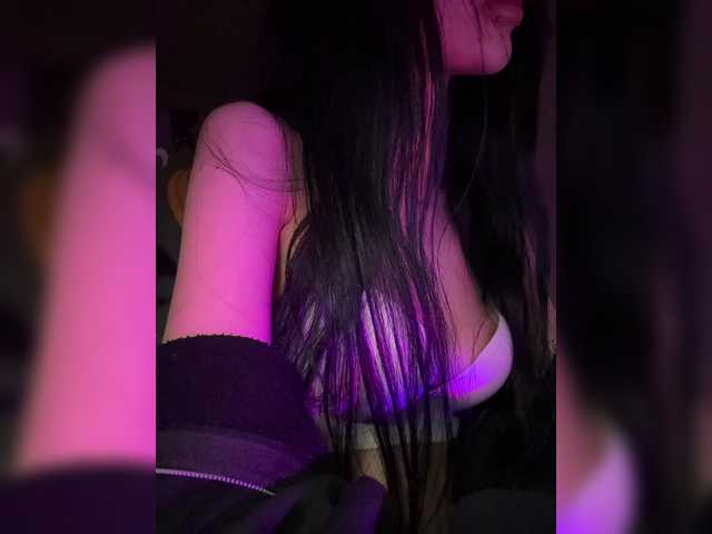 LeCriss live cam on BongaCams