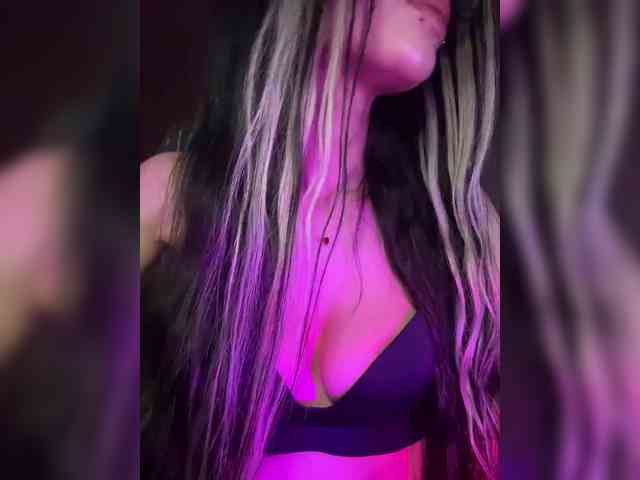 LeCriss LeCriss