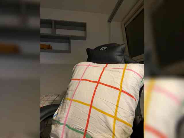 LeCriss LeCriss