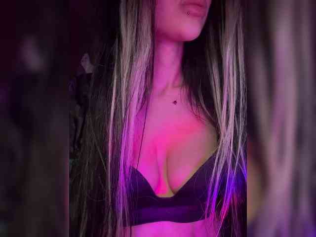 LeCriss LeCriss