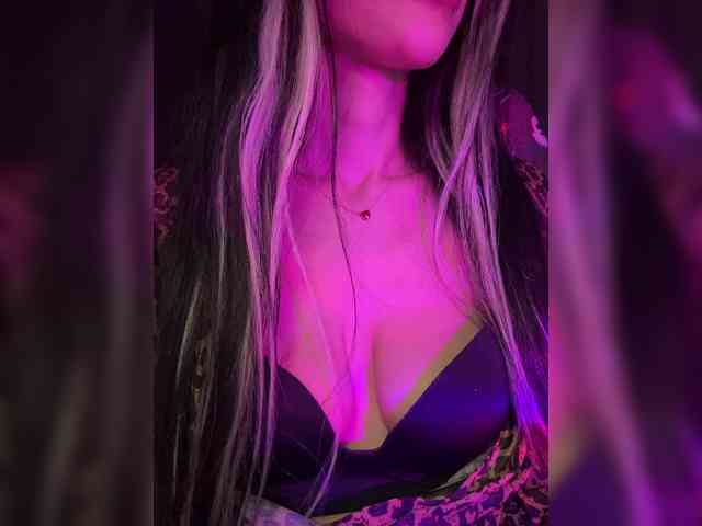 模特: LeCriss