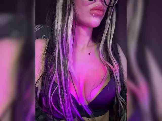 LeCriss LeCriss