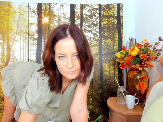 SatyneQueen live cam on BongaCams