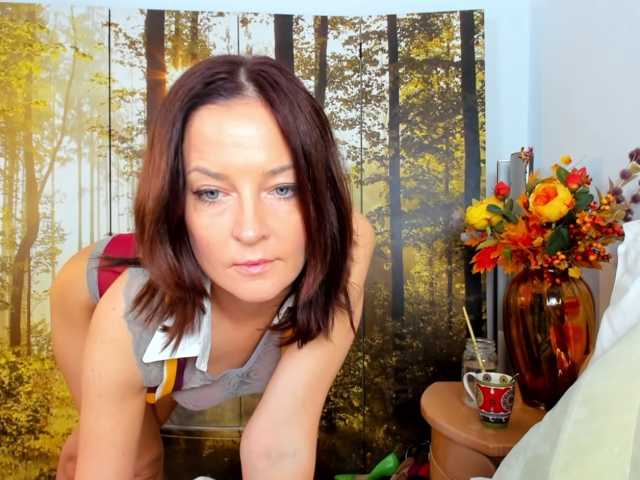SatyneQueen live cam on BongaCams