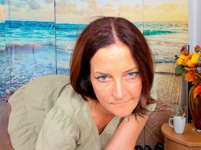 SatyneQueen live cam on BongaCams