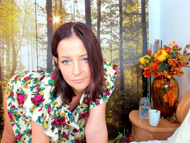 SatyneQueen live cam on BongaCams