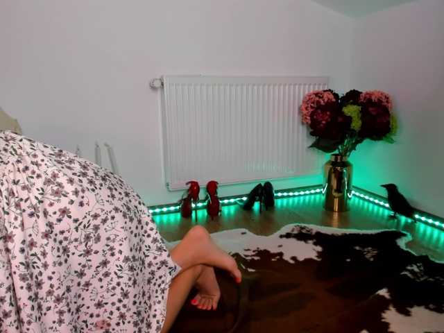 SatyneQueen live webcam show