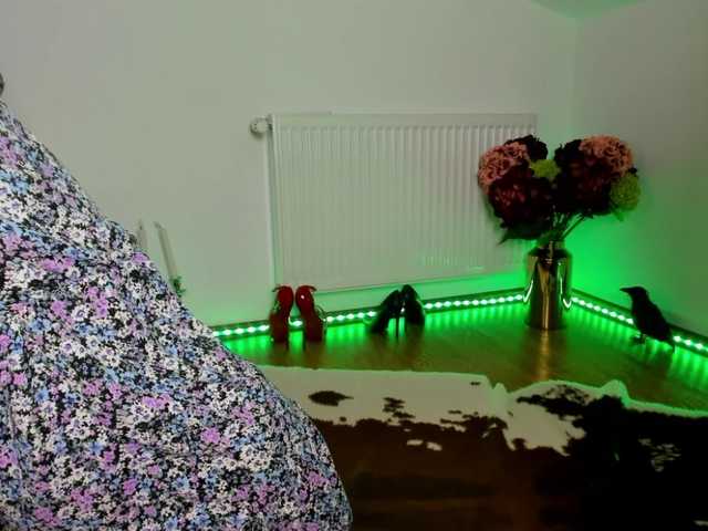 SatyneQueen live cam on BongaCams