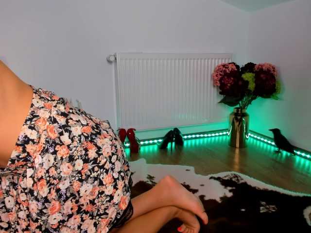 SatyneQueen live cam on BongaCams