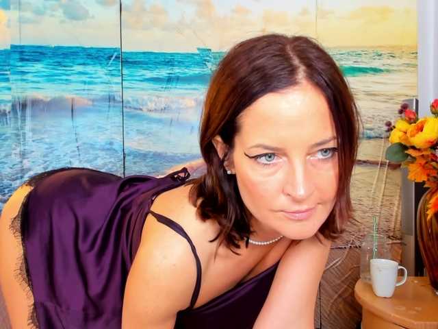 SatyneQueen live cam on BongaCams