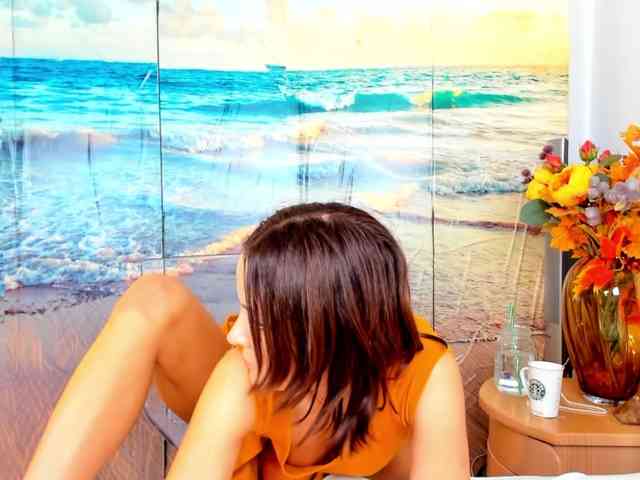 SatyneQueen webcam