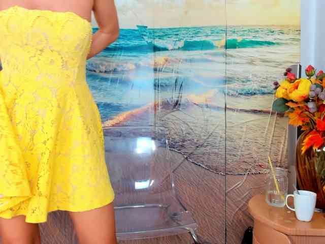 SatyneQueen webcam