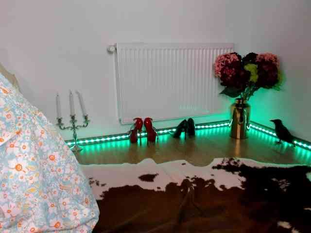 SatyneQueen webcam