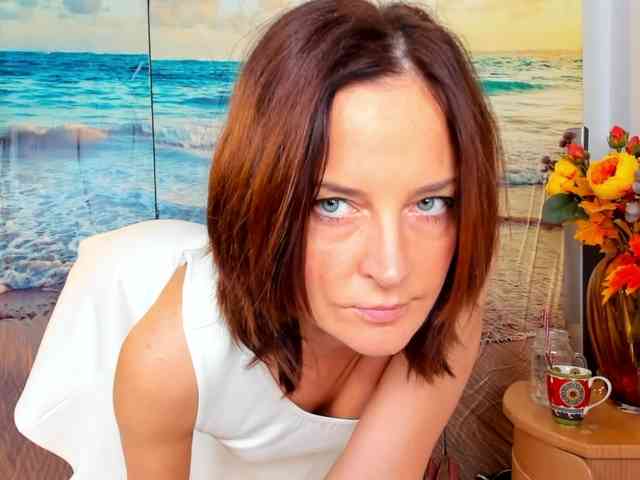 SatyneQueen Live Webcam on BongaCams