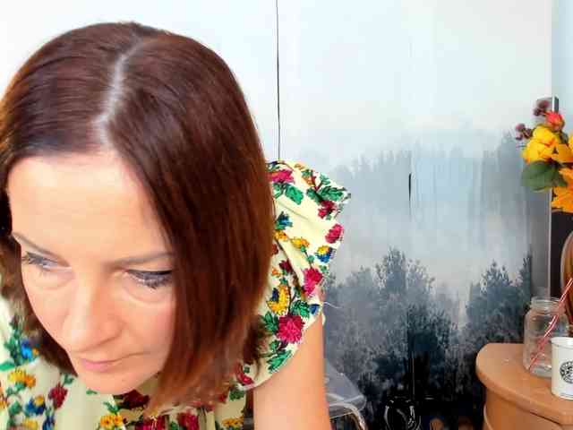 SatyneQueen webcam