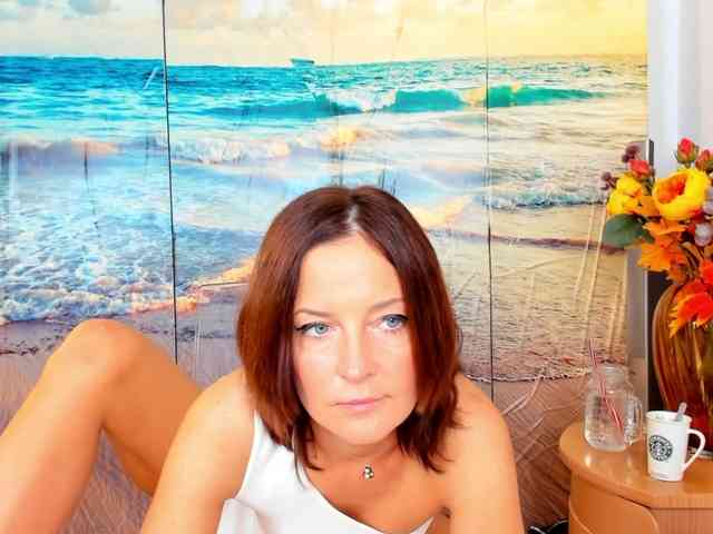 SatyneQueen webcam