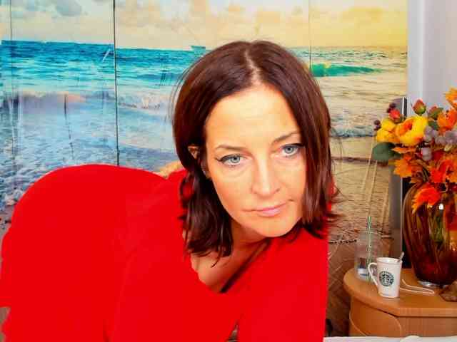 SatyneQueen webcam