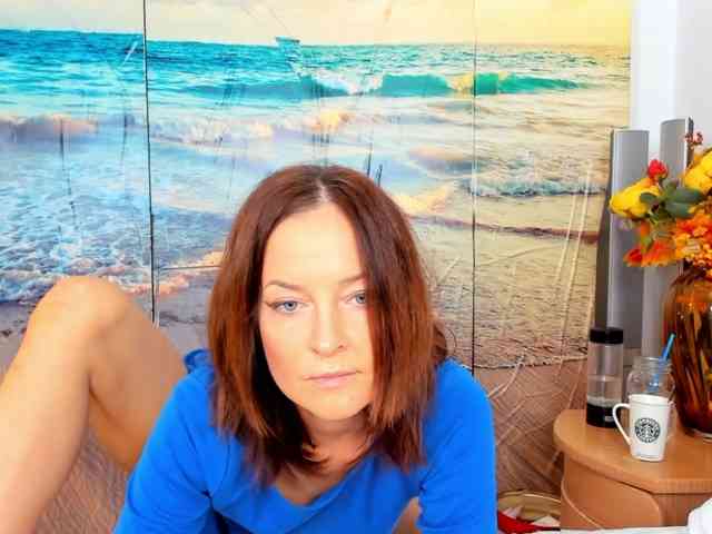 SatyneQueen webcam