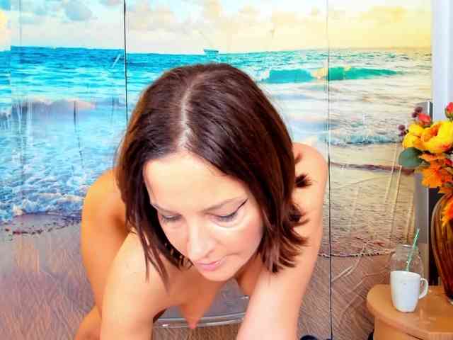 SatyneQueen webcam