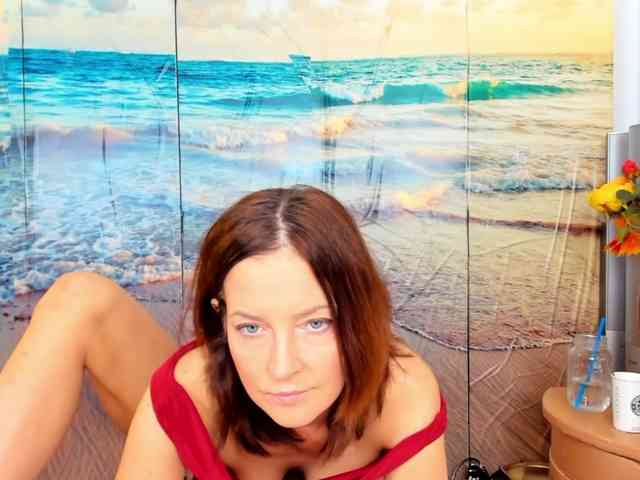 SatyneQueen webcam