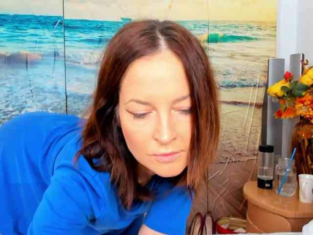 SatyneQueen webcam