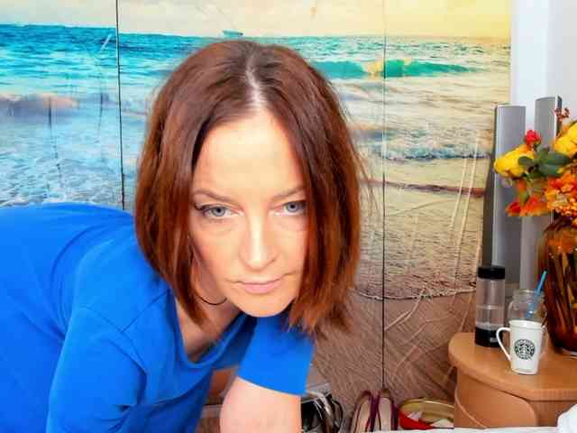 SatyneQueen webcam