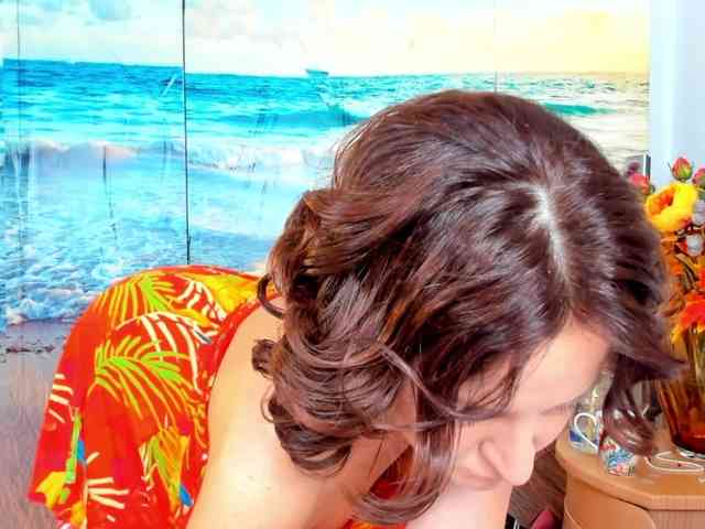 SatyneQueen webcam