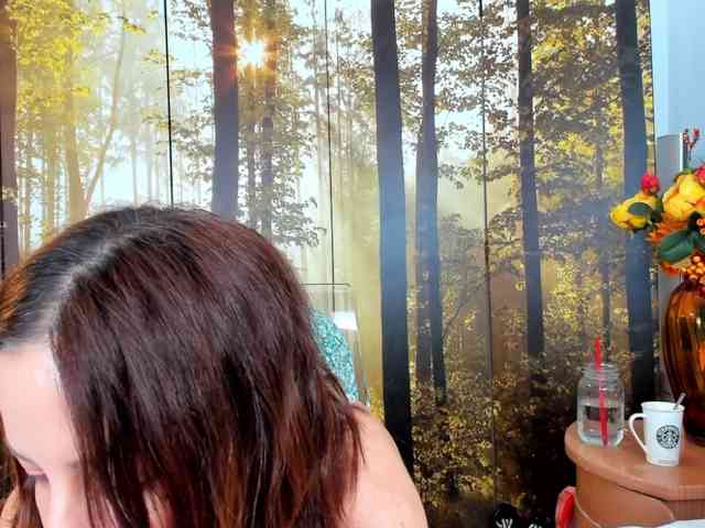 SatyneQueen webcam