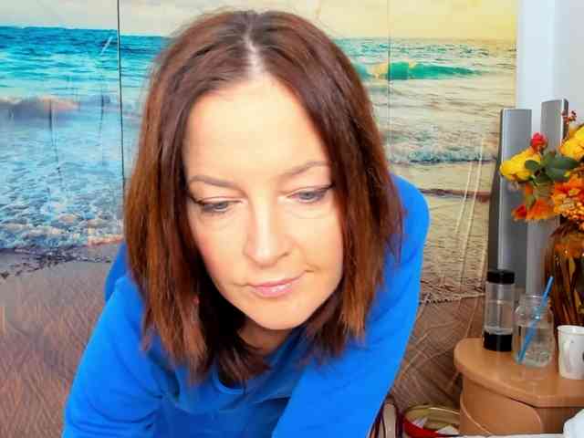 SatyneQueen webcam