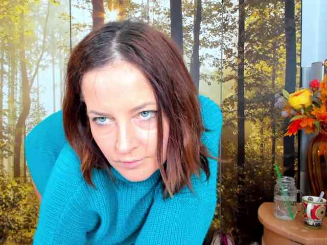 SatyneQueen webcam