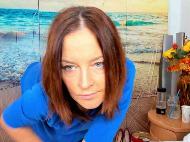 SatyneQueen webcam