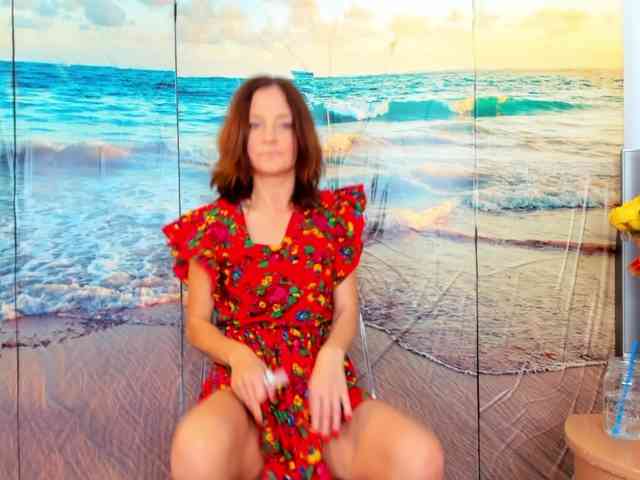 SatyneQueen webcam