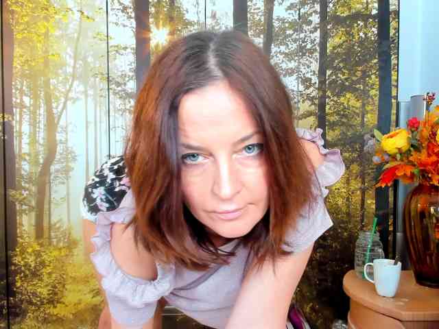 SatyneQueen webcam