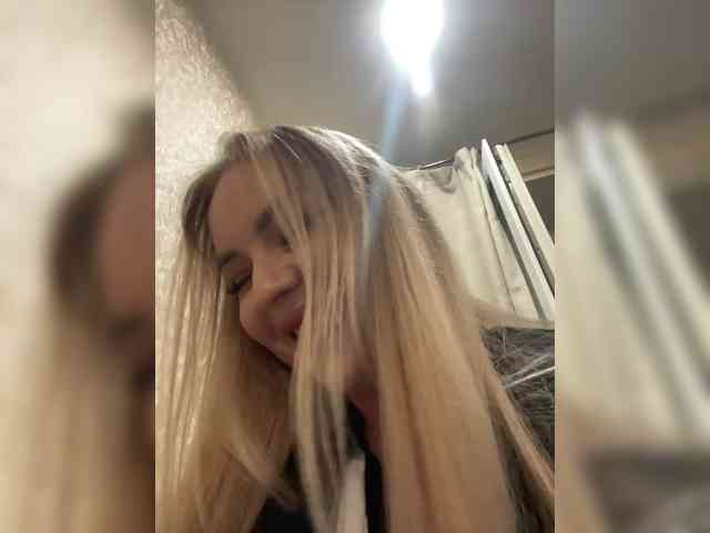 babysquirttt Live Webcam on BongaCams
