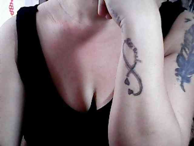 lovelylovelybabexx lovelylovelybabexx
