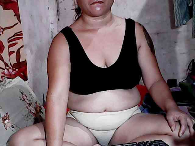 hotmama38 webcam