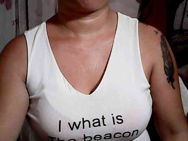 hotmama38 webcam