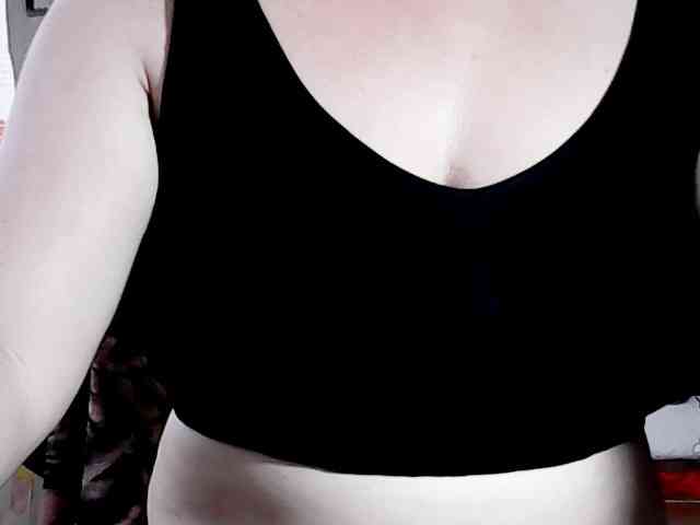 hotmama38 webcam
