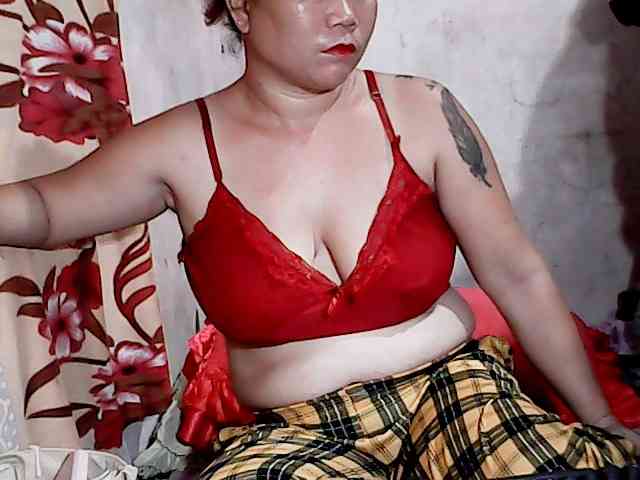 hotmama38 webcam