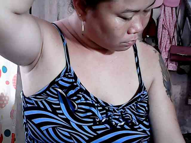 hotmama38 webcam