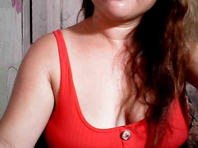 hotmama38 webcam