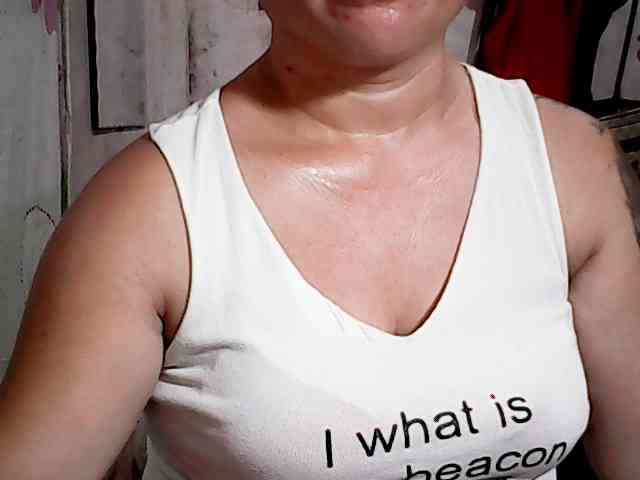hotmama38 webcam